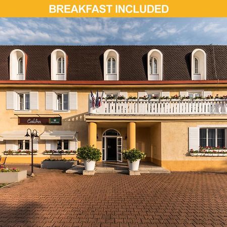 Prague Hotel Carl Inn Restaurant & Free Parking Praga Exterior foto