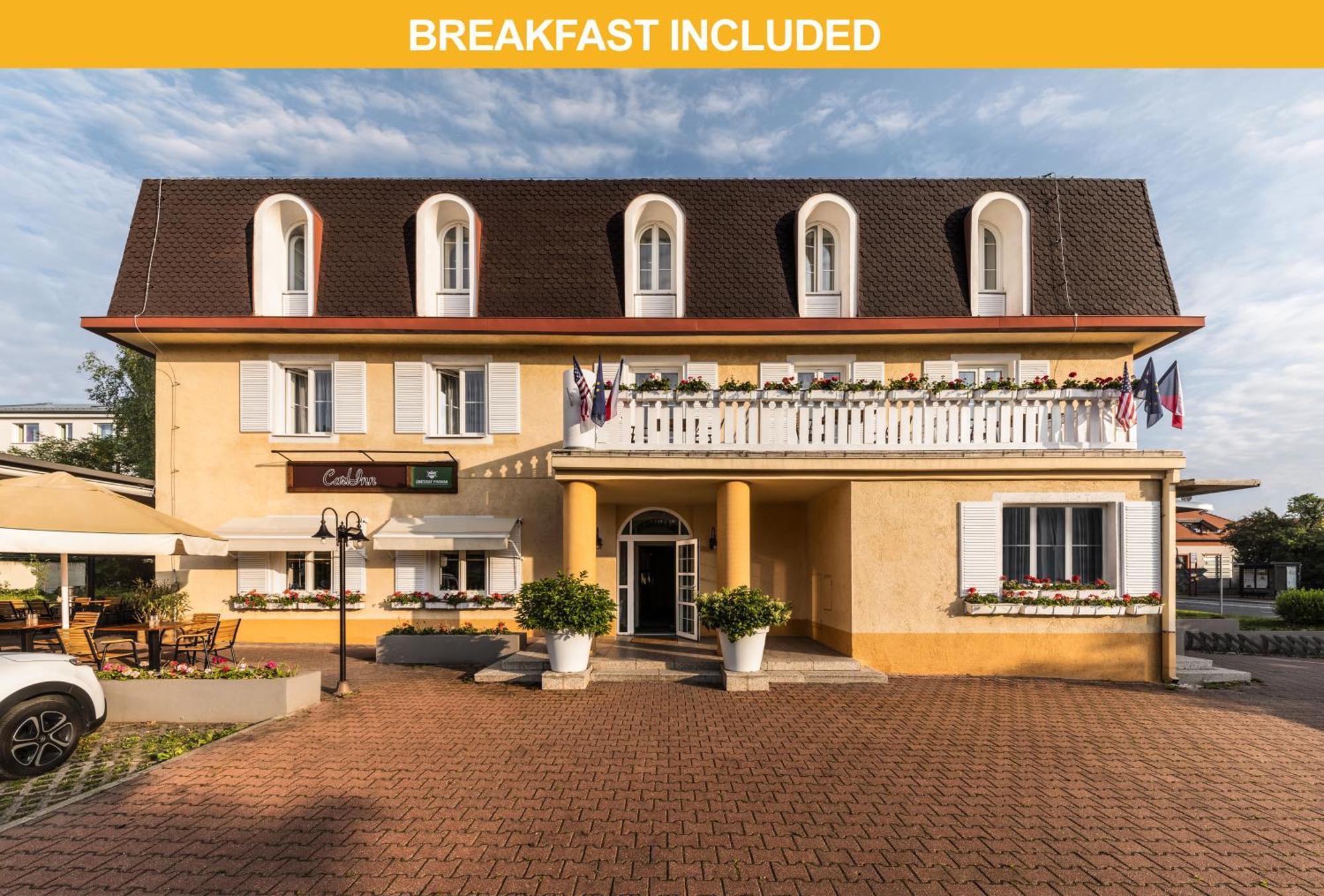 Prague Hotel Carl Inn Restaurant & Free Parking Praga Exterior foto
